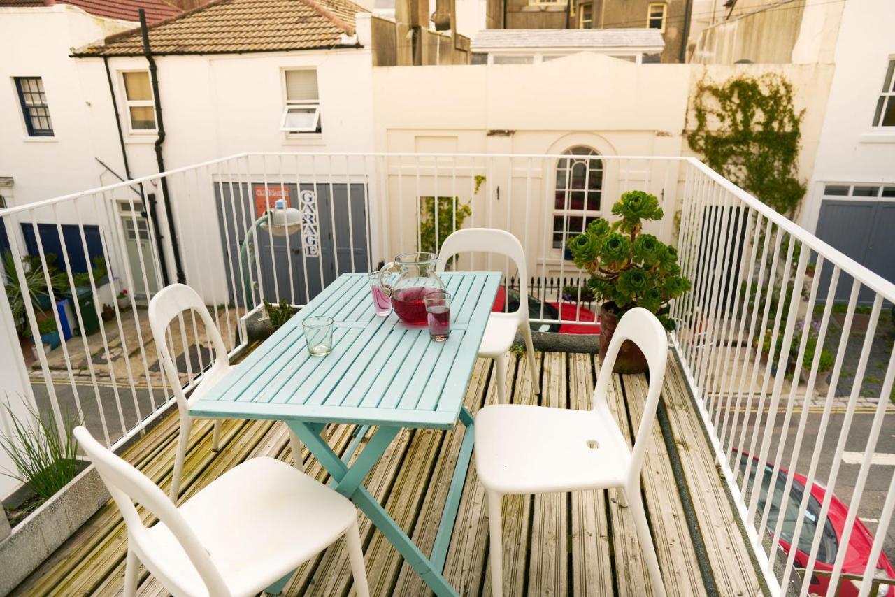 Holiday home Lovely 4 Bed House 200m From The Brighton