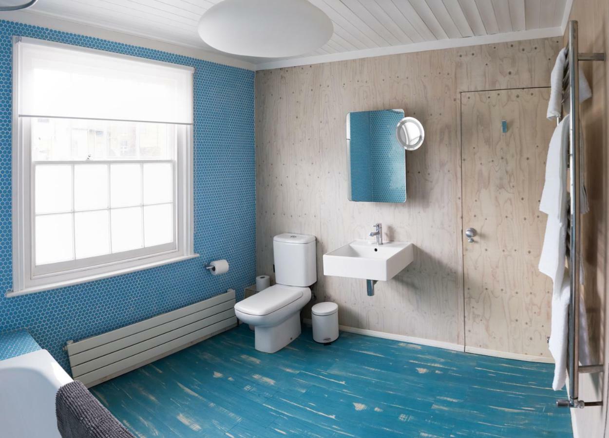 Holiday home Lovely 4 Bed House 200m From The Brighton
